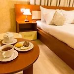 Hotel Baron Tirana