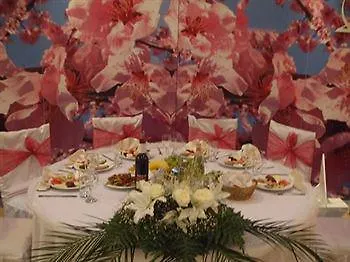 Baron 3* Tirana