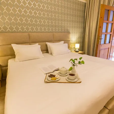 Baron 3* Тирана