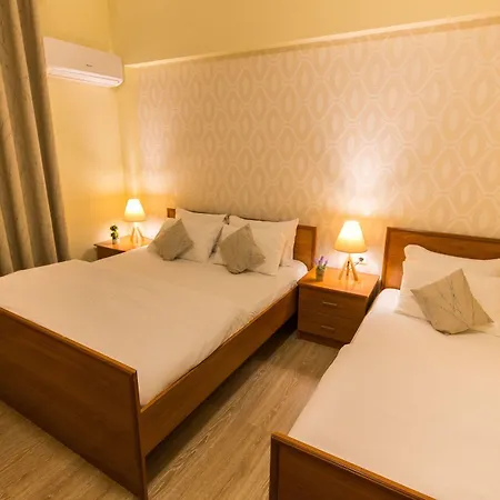 Ξενοδοχείο Baron Τίρανα