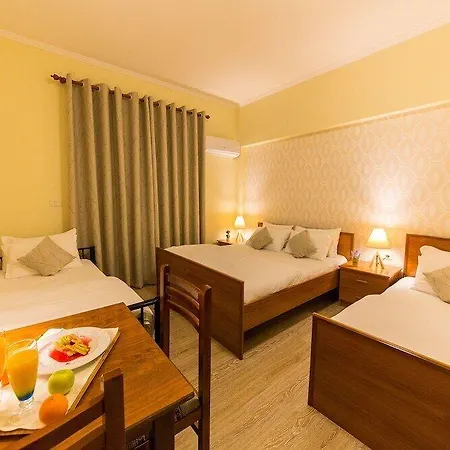 Ξενοδοχείο Baron