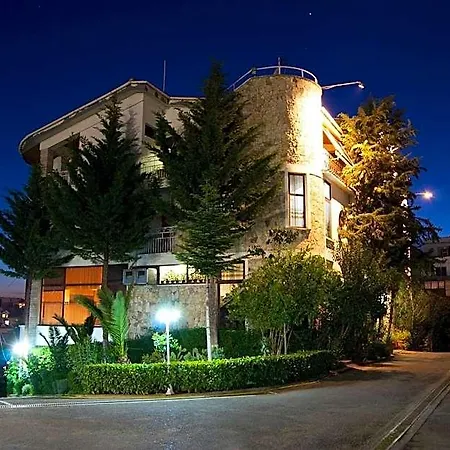 Baron 3* Tirana