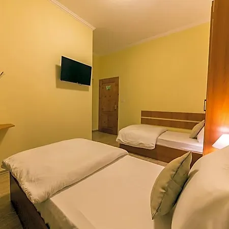 Baron Hotel Tirana